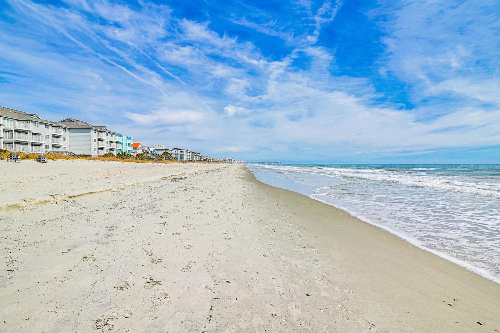 On-The-Beach Escape Oceanfront In Surfside! Myrtle Beach Eksteriør bilde