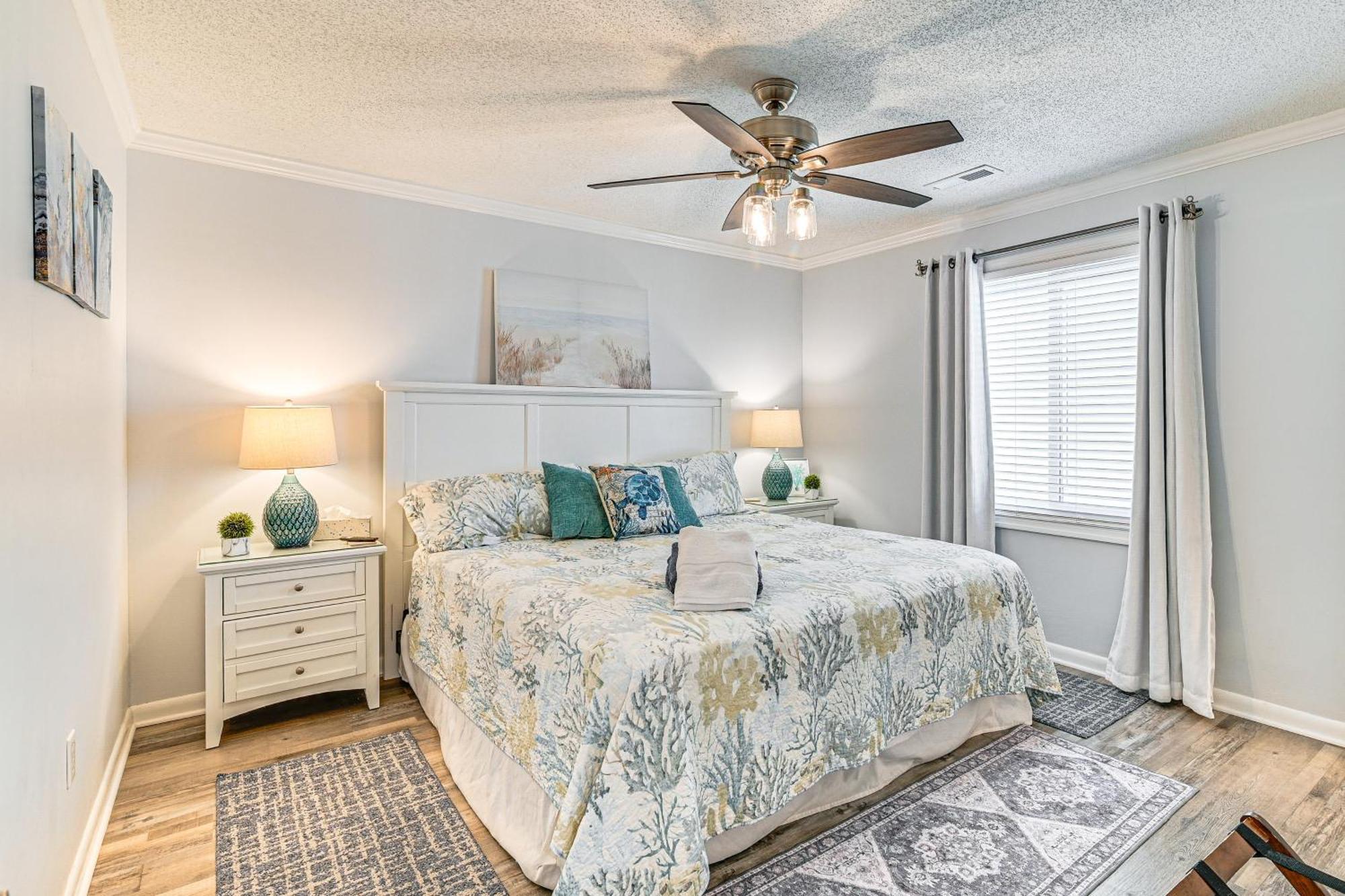 On-The-Beach Escape Oceanfront In Surfside! Myrtle Beach Eksteriør bilde